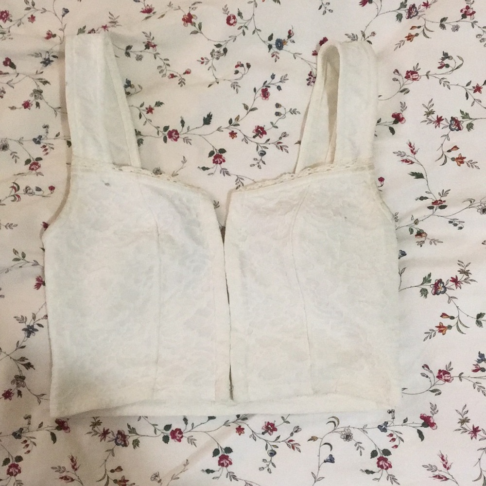 White crop top